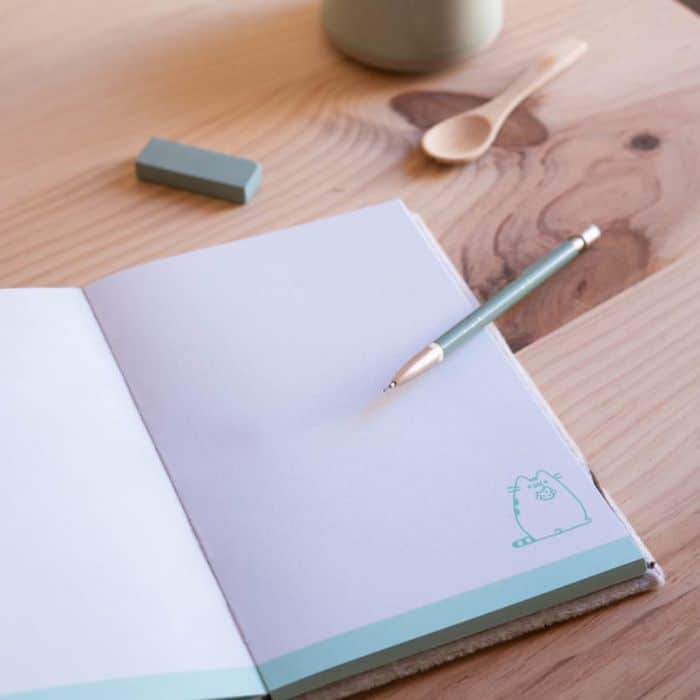 Cuaderno Pusheen Kawaii Felpa A5 2 Cuaderno Pusheen Kawaii Felpa A5 - Imagen 2