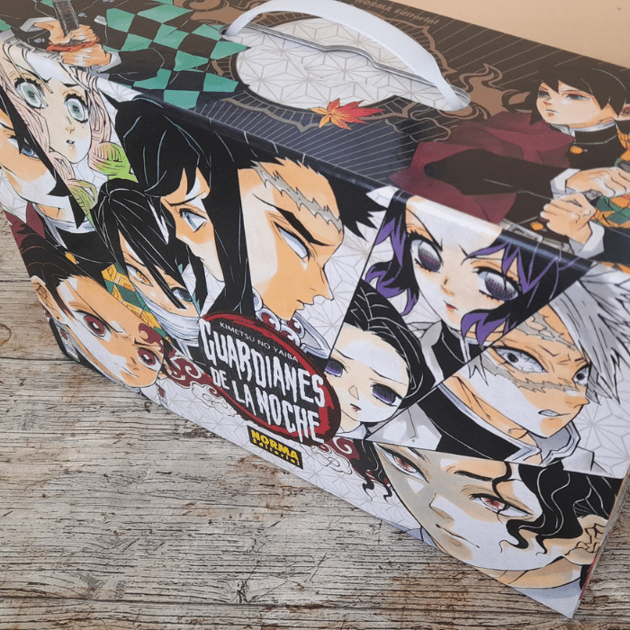 Manga Guardianes de la noche Serie Completa (Edición Especial Limitada) 2 Manga Guardianes de la noche Serie Completa (Edición Especial Limitada) - Imagen 2