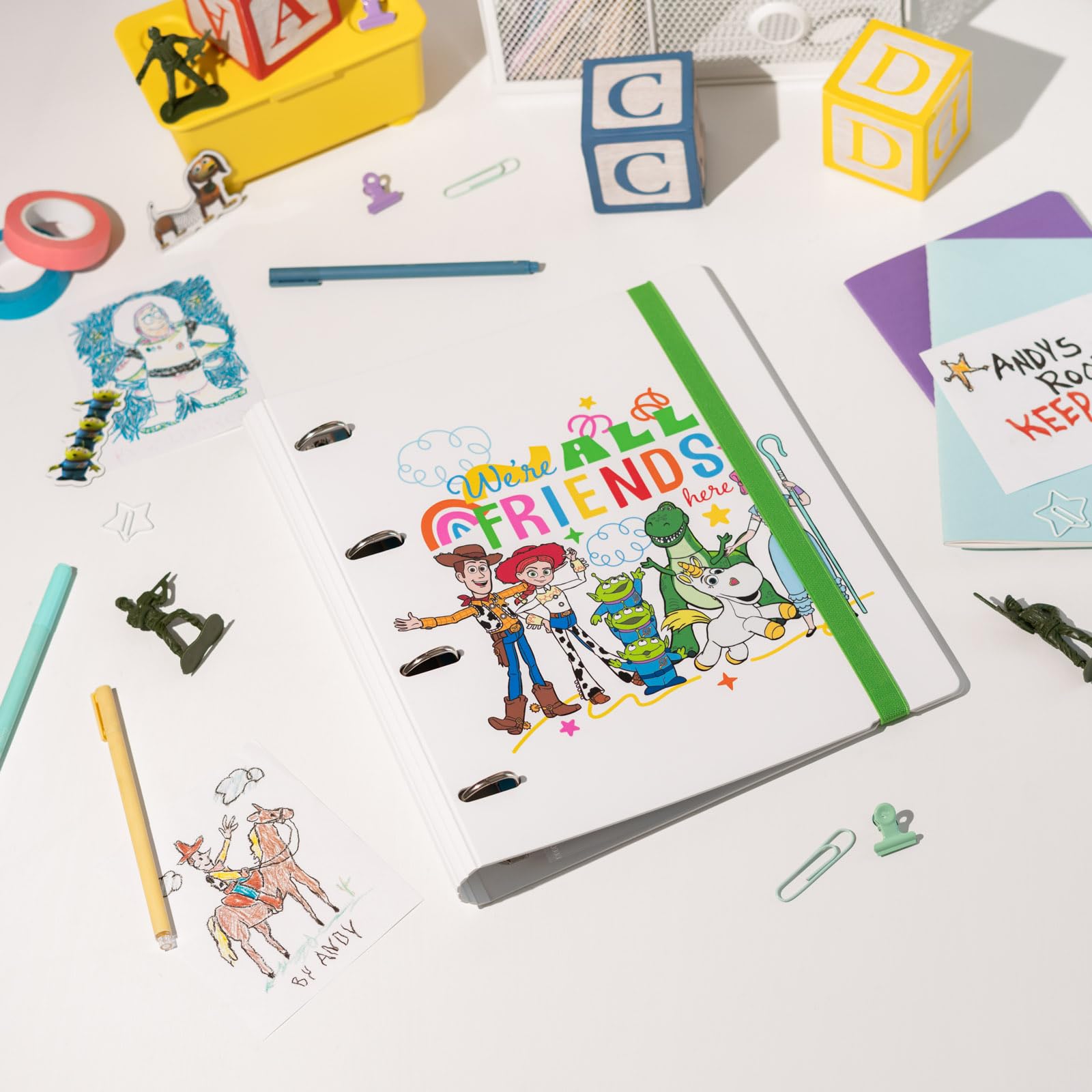 Carpeta Toy Story 4 anillas Disney